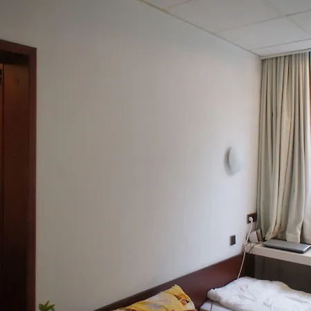 Hotel The Budget Hazerswoude-Rijndijk