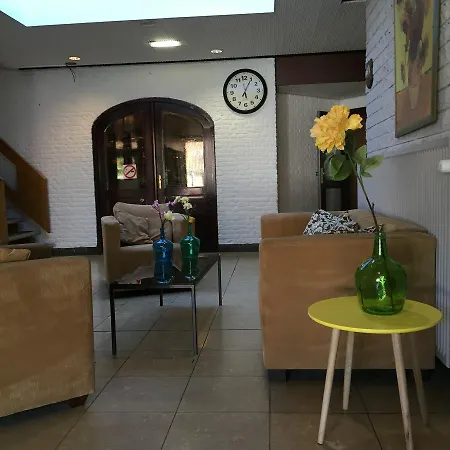 The Budget Hazerswoude-Rijndijk